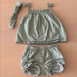 Green Floral Baby Outfit with Headband